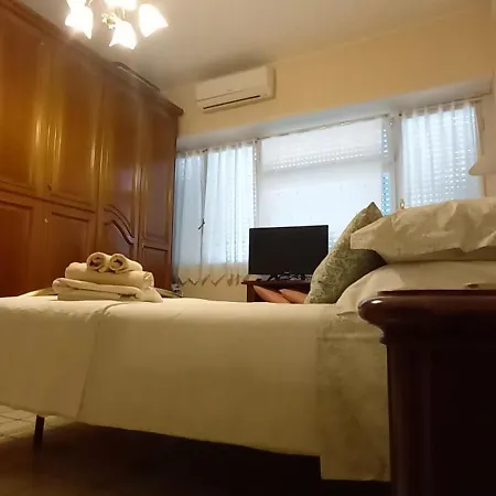 Casawally Metrob Marconi Sanpaolobasilica Colosseo *